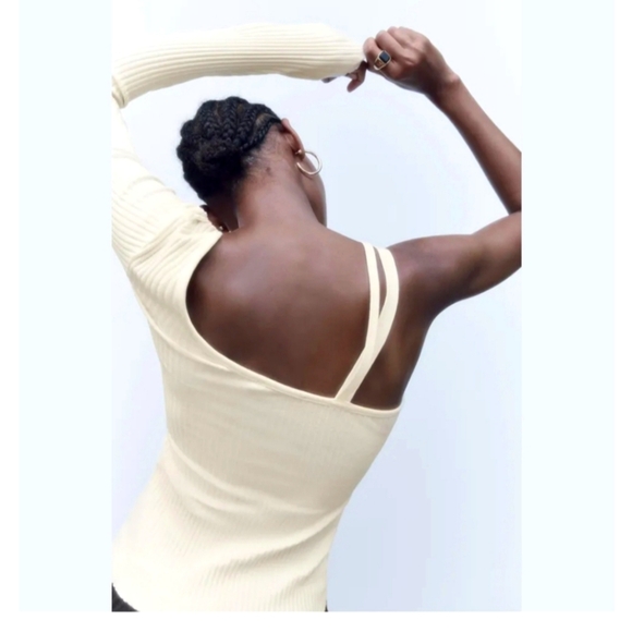 NWT-Zara asymetrical cream top-Medium - Picture 3 of 5